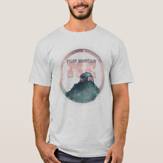 Camiseta Pilot Mountain North Carolina State Park Hiker