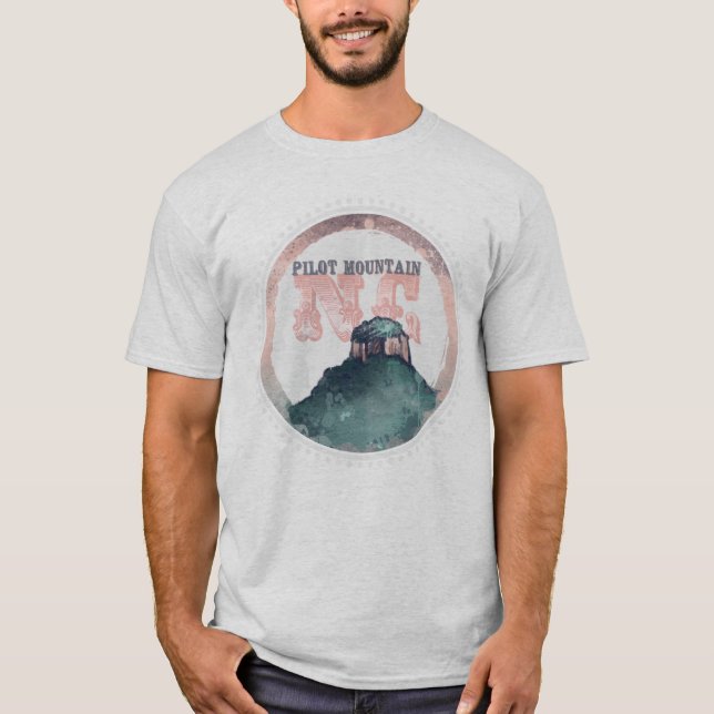 Camiseta Pilot Mountain North Carolina State Park Hiker (Frente)