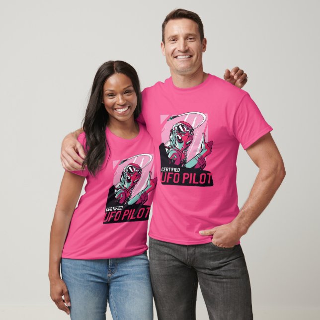 Camiseta Piloto de OVNI Certificado (Unissex)