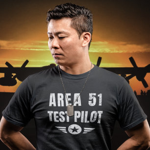 Camiseta Piloto de teste da área 51 - OVNI de Alienígena en