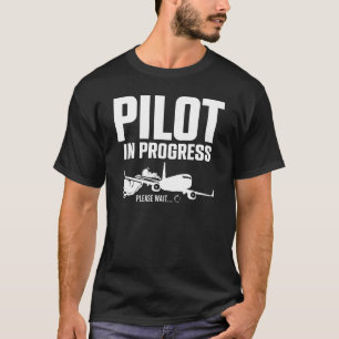 Camiseta Piloto Em Curso Aguarde Carregando Plano Cockpi