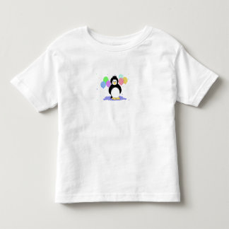 Camiseta Pinguim com Balões Coloridos