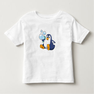 Camiseta Pinguim com bolhas de sabão.PNG