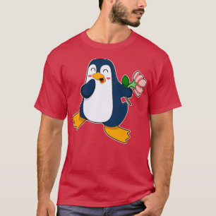 Camiseta Pinguim com rosa Flower