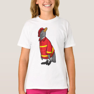 Camiseta Pinguim como Bombeiro com Capacete
