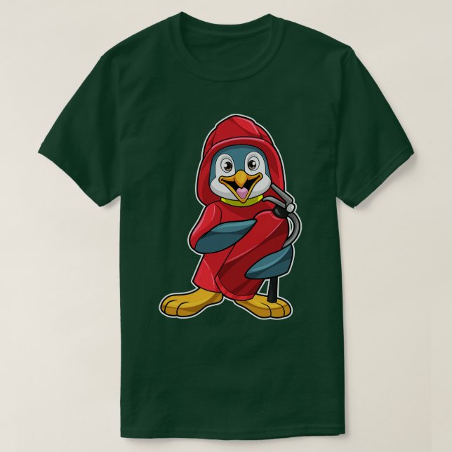 Camiseta Pinguim como Bombeiro com extintor de incêndio (Frente do Design)