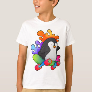 Camiseta Pinguim como skater com skate