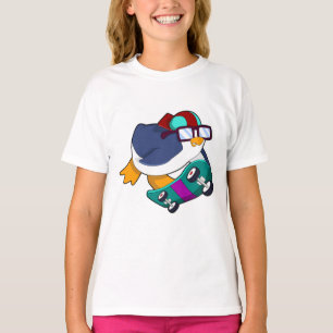Camiseta Pinguim como skater com skate