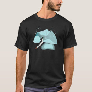 Camiseta Pinguim da Antártica Saltando em uma Piscina de Ág