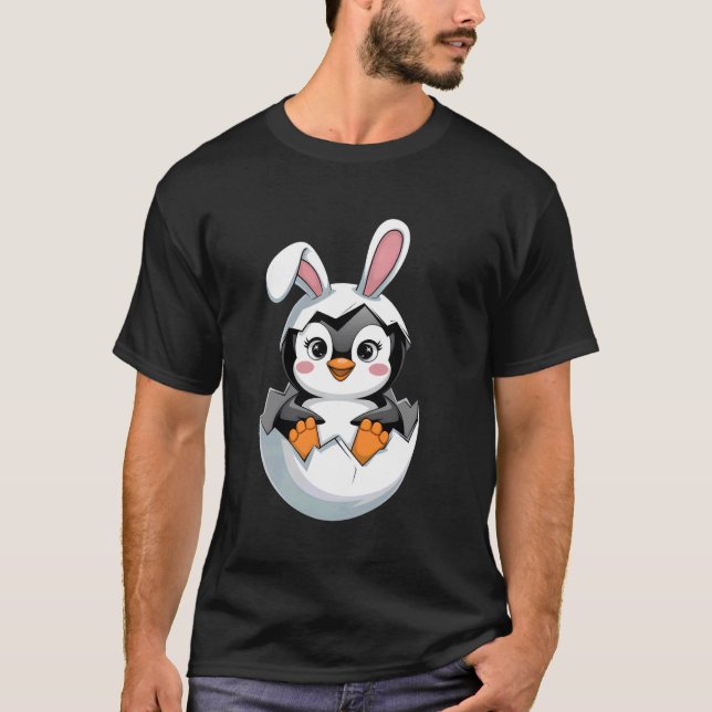 Camiseta Pinguim Engraçado Orelhas de Coelhinho da Páscoa C (Frente)