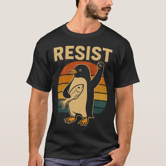 Camiseta Pinguim Engraçado Resiste Pinguins em Protesto Con (Frente)
