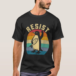 Camiseta Pinguim Engraçado Resiste Pinguins em Protesto Con