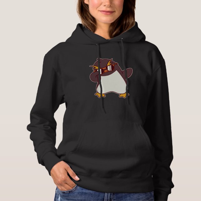 Camiseta Pinguim Macarrão Fofo Dabbing (Frente)
