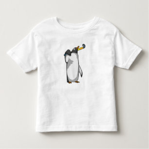 Camiseta Pinguim no Hockey com palito de hóquei