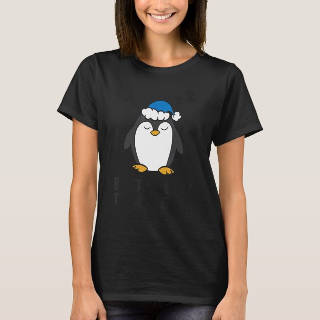 Camiseta Pinguim preguiçoso Tardy Melhor Tarde Do Que Nunca (Frente)