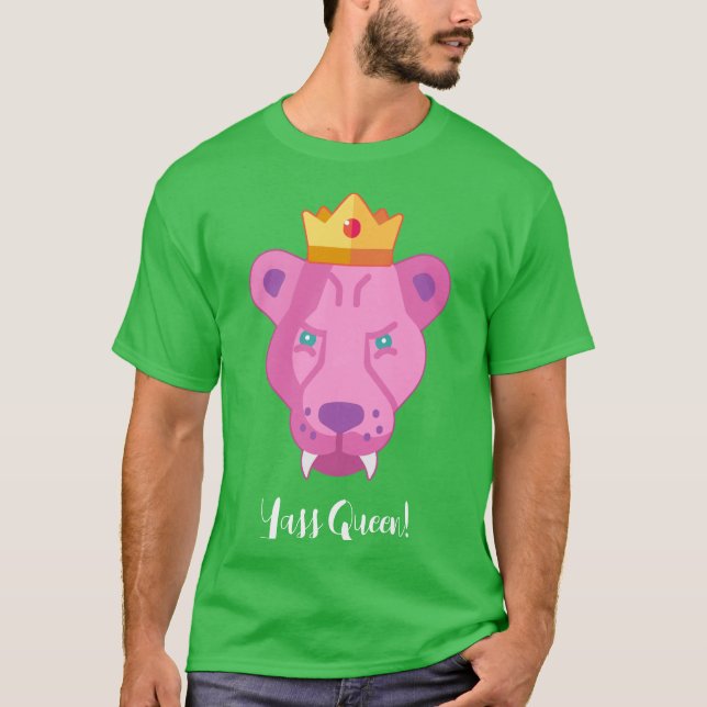 Camiseta Pink Hair Queen Lioness Custom Text (Frente)