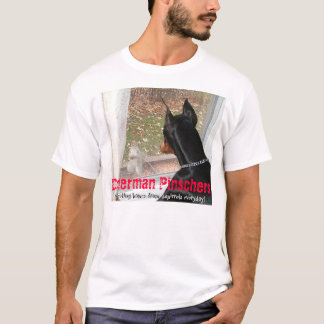 Camiseta Pinschers do Doberman que protegem casas dos