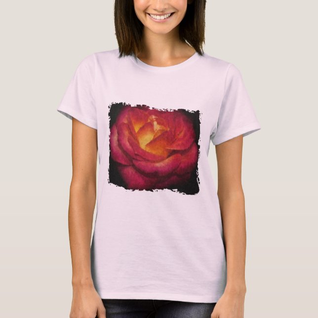 Camiseta Pintura a óleo com Rosa de chamas (Frente)