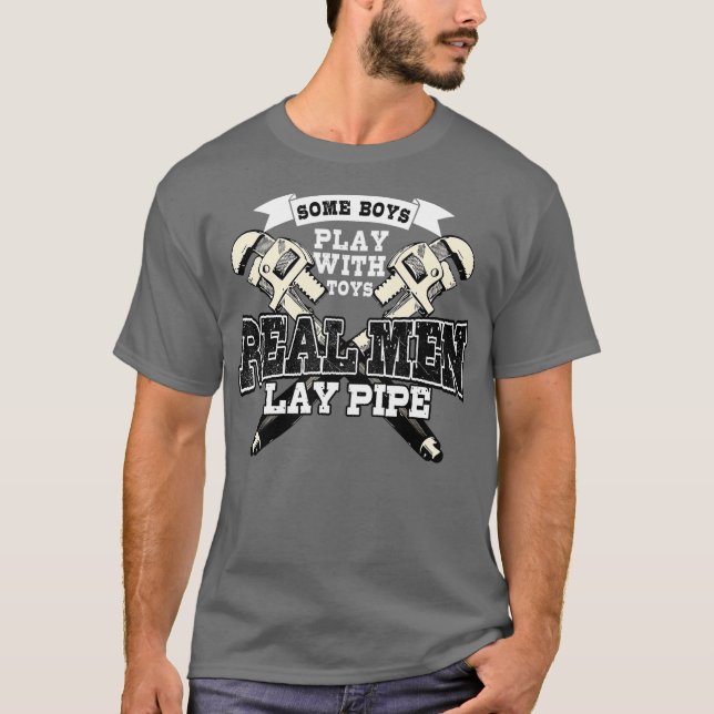 Camiseta Pipefitter Encanador Encantador Encanando Homens V (Frente)