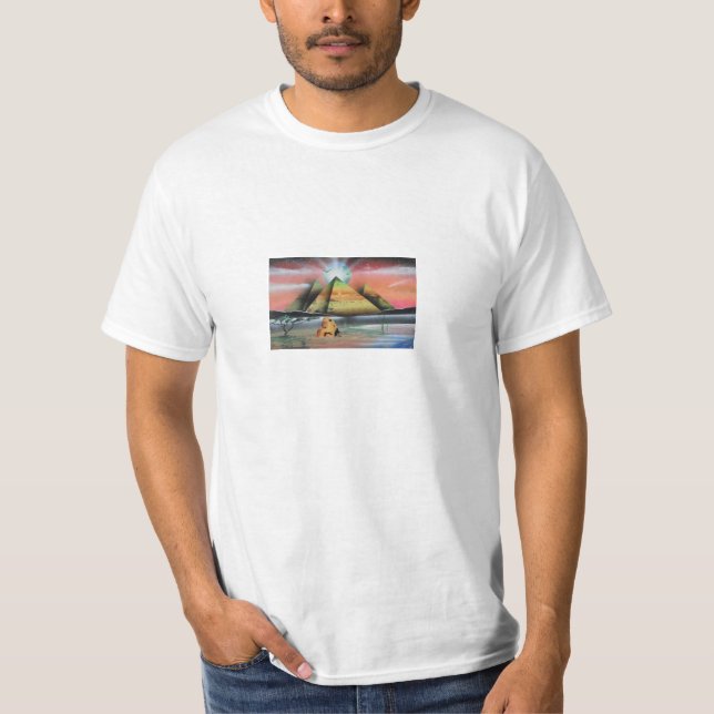 Camiseta Pirâmide (Frente)