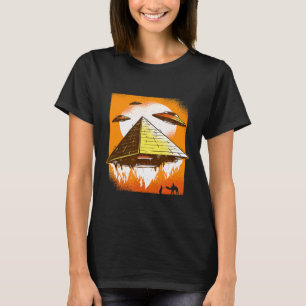 Camiseta Pirâmide Voadora Egito Ufo Conspiração Illuminati 