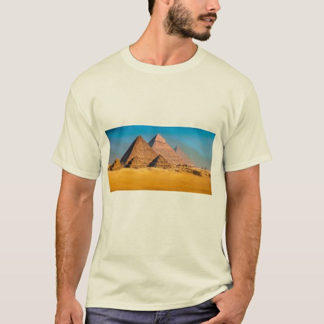 Camiseta Pirâmides (Frente)