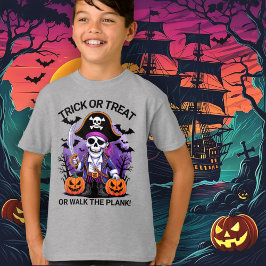 Camiseta Pirata do Dia das Bruxas: Doces ou Travessuras ou 