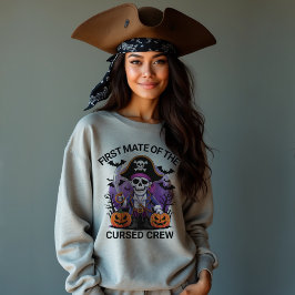 Camiseta Pirata do Halloween Primeiro Oficial da Tripulação