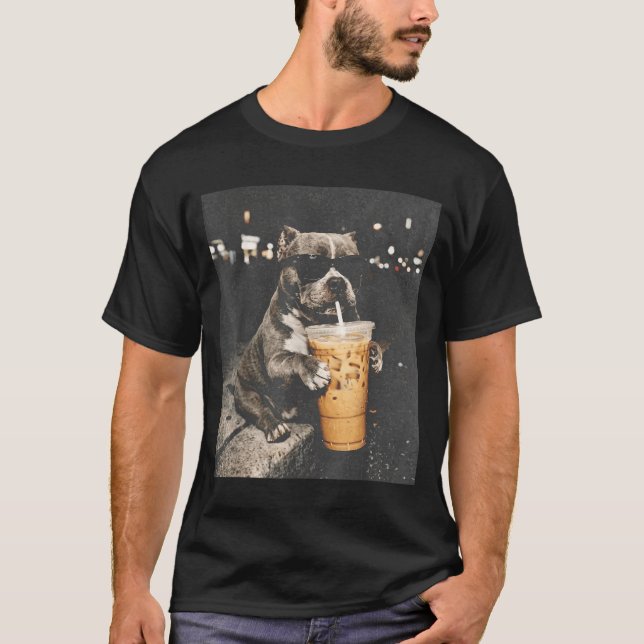 Camiseta Pitbull engraçado com café gelado Estilo de vida d (Frente)