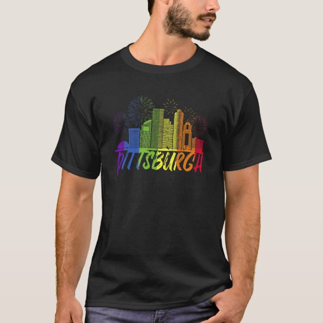 Camiseta Pittsburgh Pride Skyline  Pride Parade Pittsburgh (Frente)