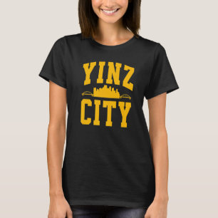 Camiseta Pittsburgh Yinz Yinzer Steel City Skyline 412 Hom