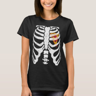 Camiseta Pizza Heart In Xray Ribcage Skeleton