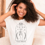 Camiseta Placa Mística Tarot A Festa de solteira Noiva<br><div class="desc">Este design apresenta um design de inspiração de placa celestial mística. Veja a coleção inteira para mais itens correspondentes!</div>