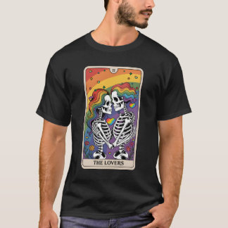 Camiseta Placa Tarot Os Amantes Arco-Íris Beijando Esquelet
