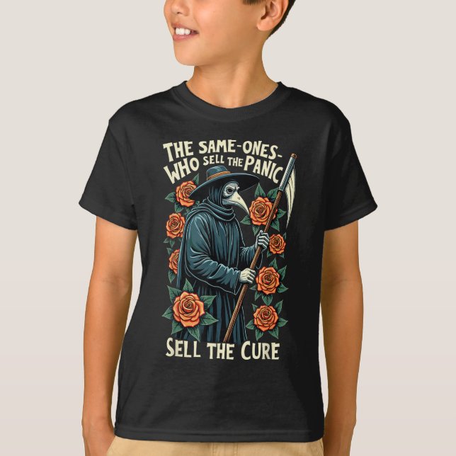 Camiseta Plague Doctor The Same One Who Sells The Panic Sel (Frente)