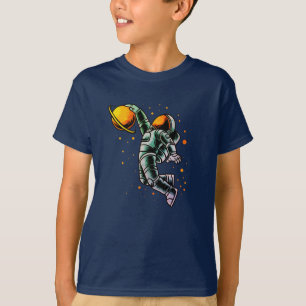 Camiseta Planeta Espacial do Astronauta de Basquete Engraç