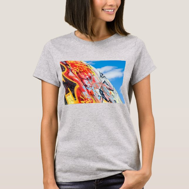 Camiseta planeta grafite (Frente)