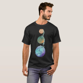 Camiseta Planetas de criação com cascatas de água caindo