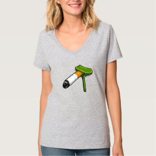 Camiseta Planta de Venus Flytrap Com Cigarro