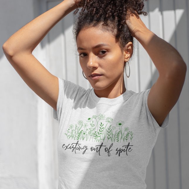 Camiseta Plantas de Despeito Existentes (existing out of spite shirt)