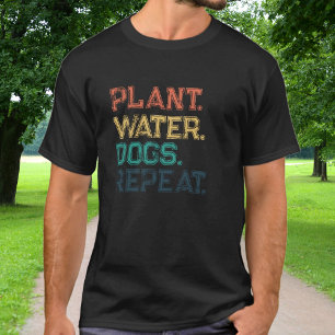 Camiseta Plante Cães Água Repita Tipografia Colorida