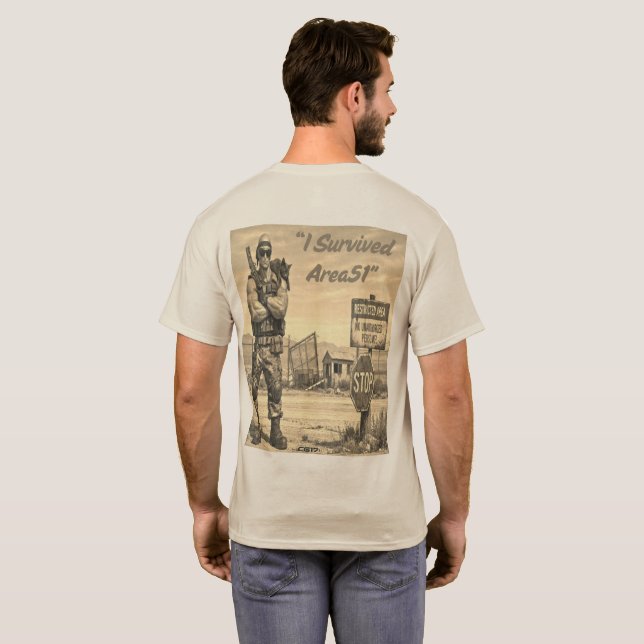 Camiseta Playera Area51 -I survived Area51 (Parte Traseira Completa)
