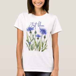 Camiseta playera con flores azules, diseño floral azul