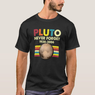 Camiseta Plutão Nunca Esquece A Engraçada Astronomia Espaci