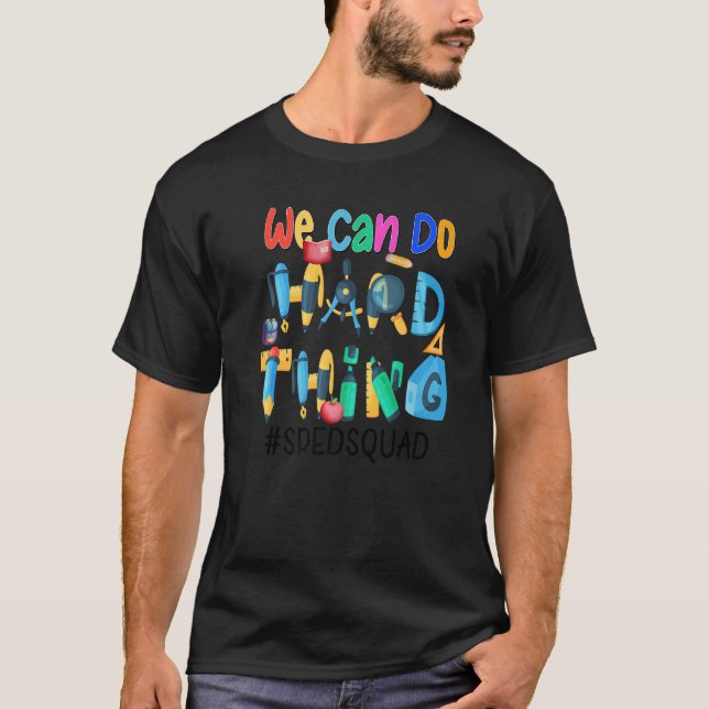 Camiseta Podemos Fazer Coisas Duros Espalhadas (Frente)