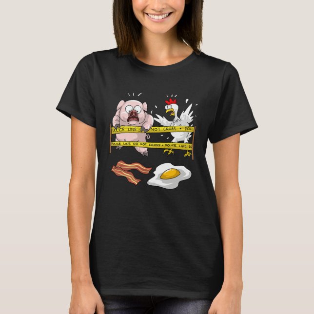 Camiseta Police Line Do Not Cross Fast Food Pig Chicken Cop (Frente)