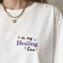 camiseta bordada amante de livros na minha Era de 