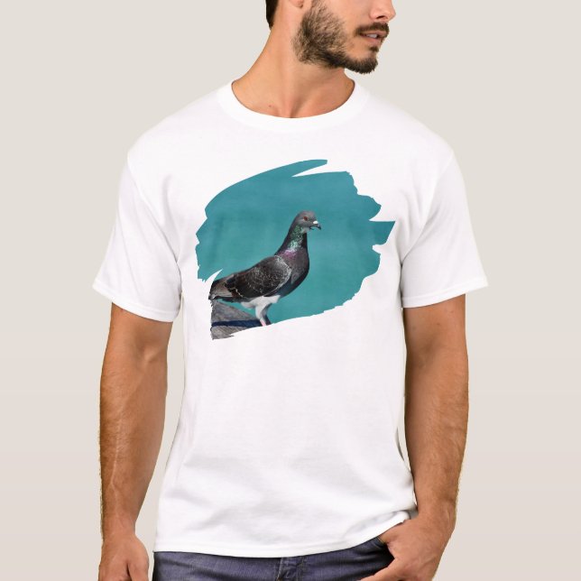 Camiseta Pombo Com Uma Vista (Frente)