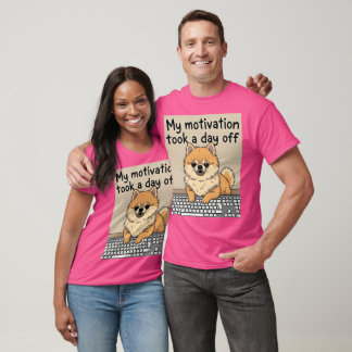 Camiseta Pomeranian design on the keyboard