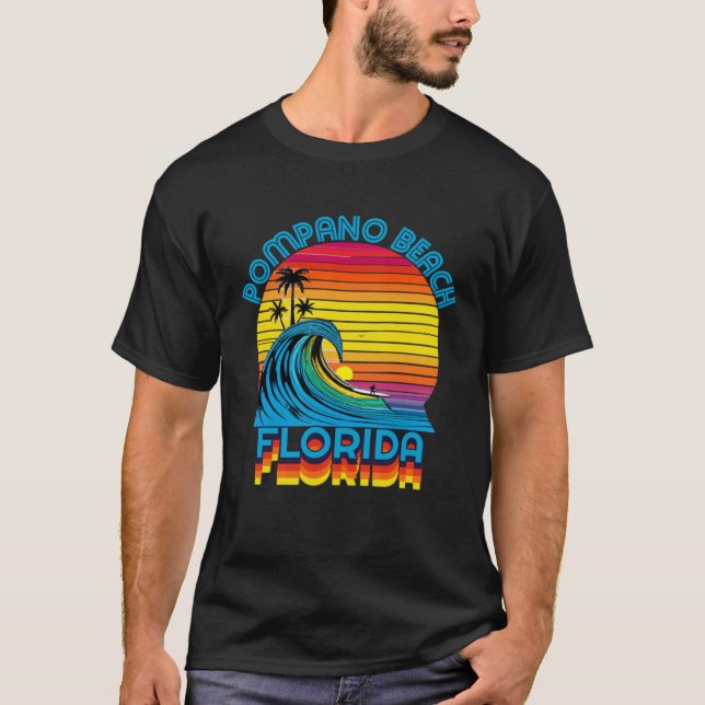 Camiseta Pompano Beach Florida Retro Throwback Surf & Beach (Frente)